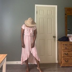 High-Low dress pink and white dress Size M.